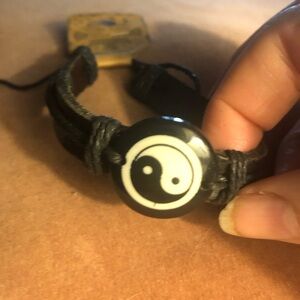 🐲Hong Zhou Rustic Yin Yang Leather Bracelet- 795 $25 or $20 w/offer